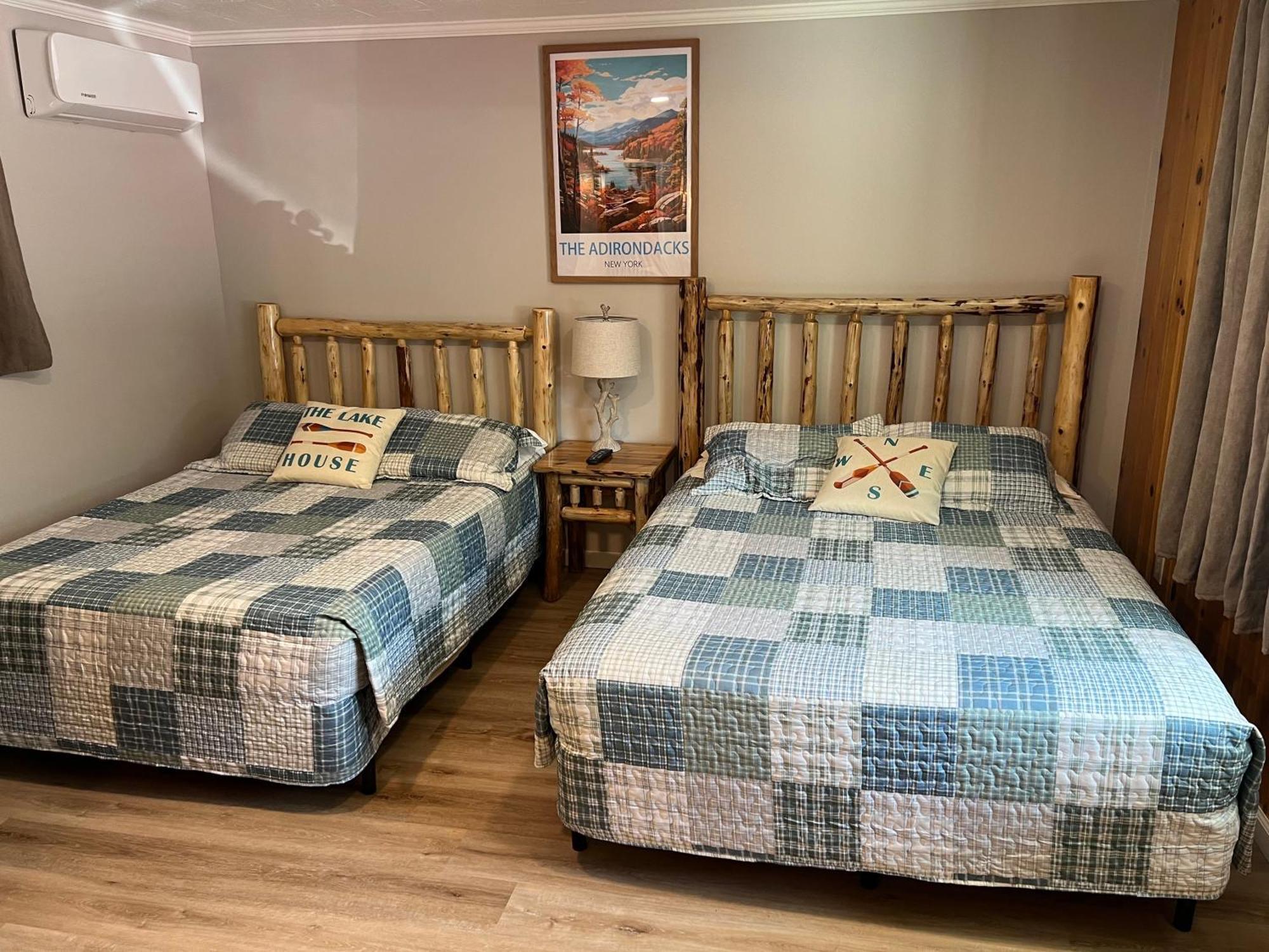 לייק ג'ורג' Blue Lagoon Resort מראה חיצוני תמונה